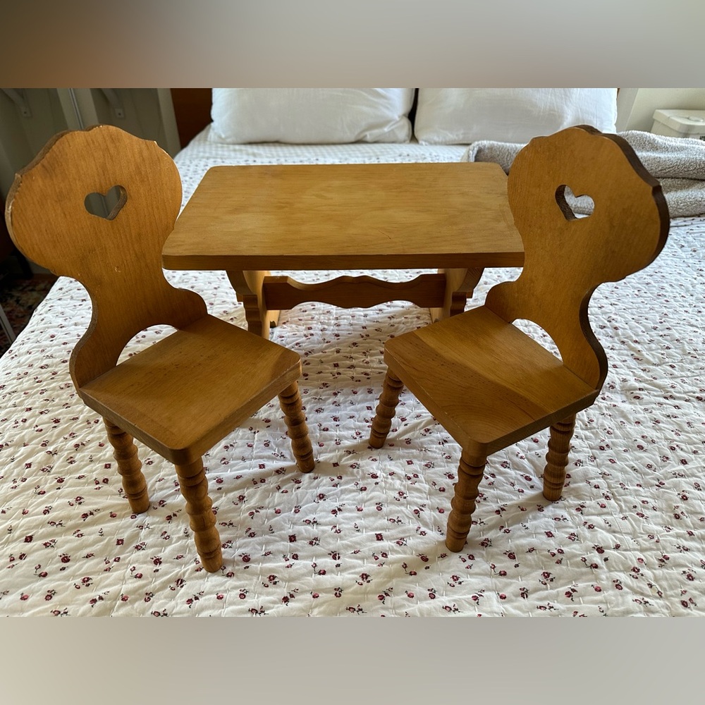 Pleasant Company Kirsten Trestle Table and Chairs set American Girl GUC